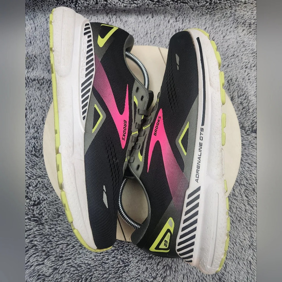 Brooks Womens Adrenaline GTS 23 Black Pink Running Shoes Sneakers Size 11 Wide D - Picture 6 of 9